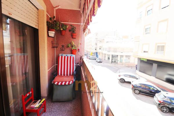 Chalet adosado en calle les Vinyes
