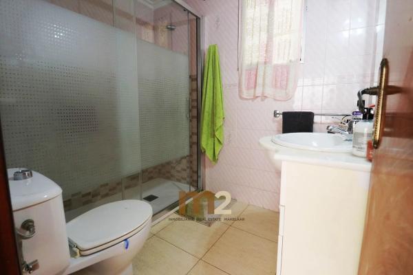 Chalet adosado en calle les Vinyes