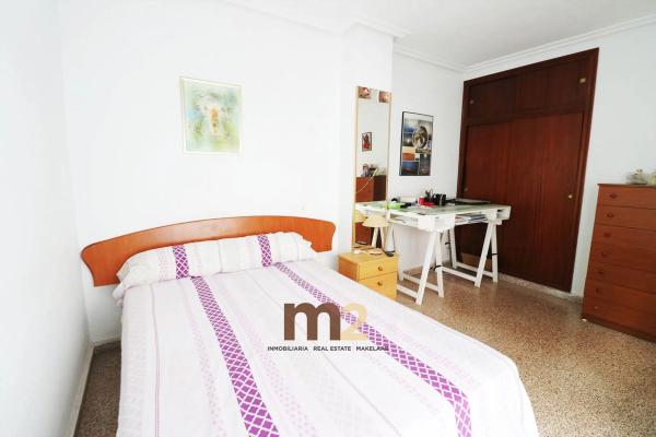 Chalet adosado en calle les Vinyes