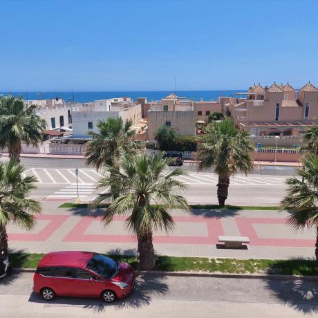 Chalet adosado en avenida de Cervantes, 135