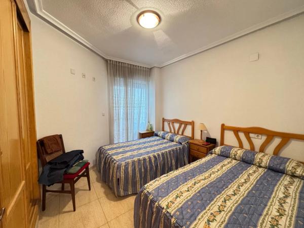 Piso en calle Giner de los Ríos, 29