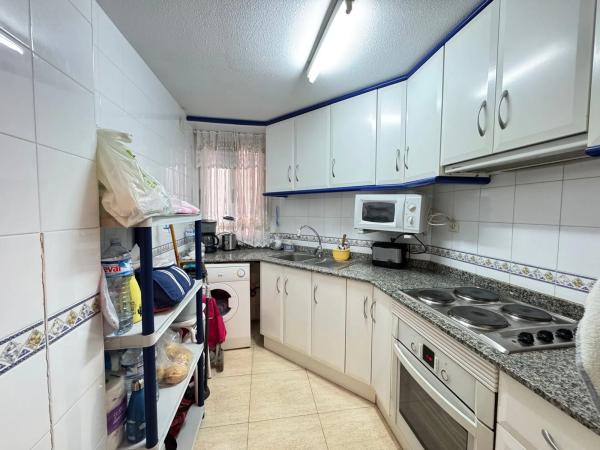 Piso en calle Giner de los Ríos, 29