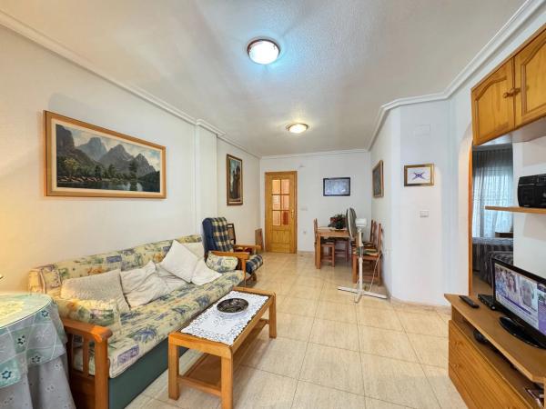 Piso en calle Giner de los Ríos, 29