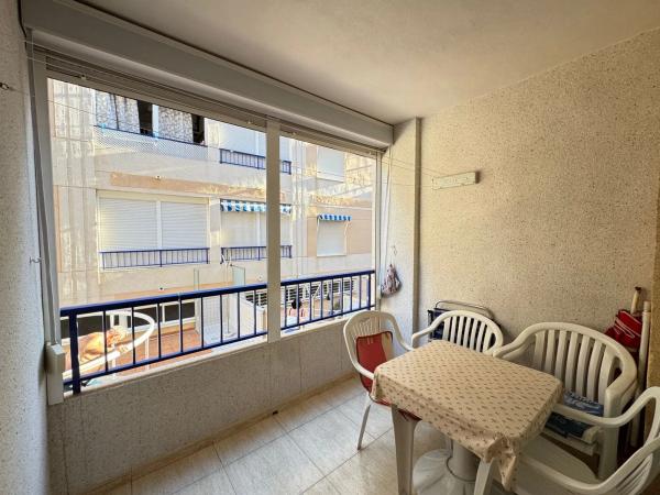 Piso en calle Giner de los Ríos, 29