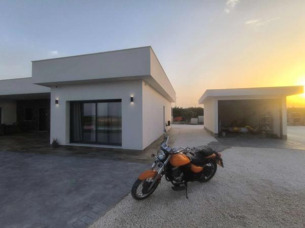 Casa independiente en calle la Luz