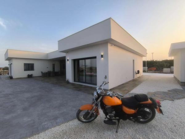 Casa independiente en calle la Luz