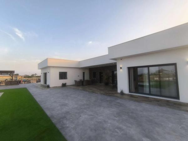 Casa independiente en calle la Luz