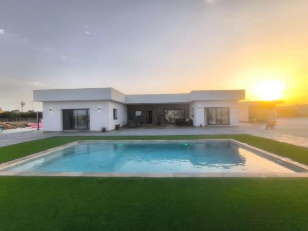 Casa independiente en calle la Luz