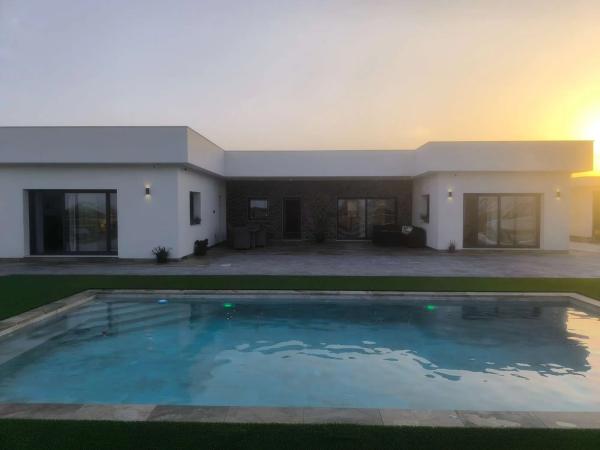 Casa independiente en calle la Luz