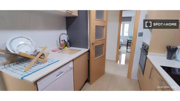 Piso de 3 habitaciones en alquiler en Valencia