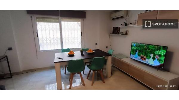 Piso de 3 habitaciones en alquiler en Valencia