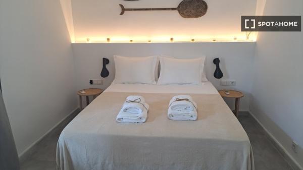 Piso de 2 dormitorios en El Campello, Alicante.