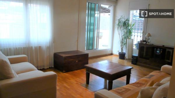 Piso de 2 habitaciones en alquiler en El Coll, Barcelona