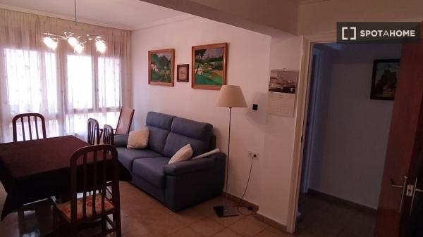 Piso de 3 habitaciones en alquiler en Godella