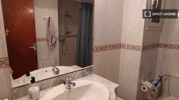 Piso de 3 habitaciones en alquiler en Godella