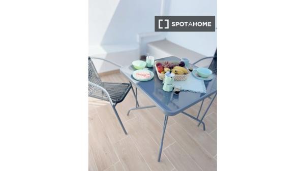 Apartamento de 4 habitaciones en alquiler en Arico