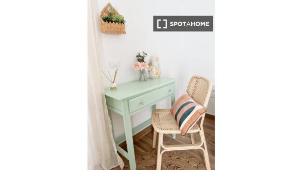 Apartamento de 4 habitaciones en alquiler en Arico