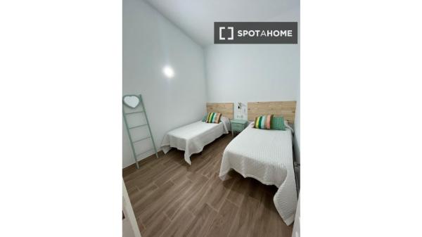 Apartamento de 4 habitaciones en alquiler en Arico