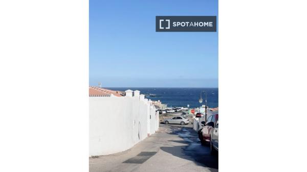 Apartamento de 4 habitaciones en alquiler en Arico