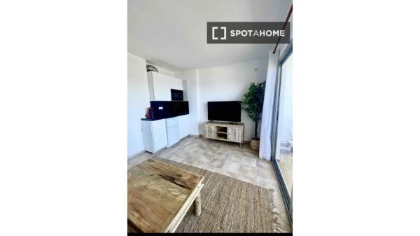 Estudio en alquiler en Sant Joan de Labritja