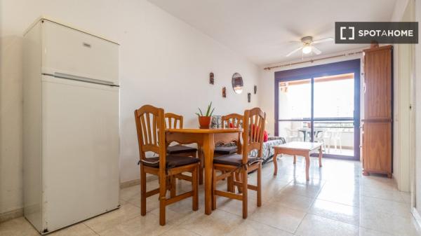 Estudio en alquiler en Calp, Alicante