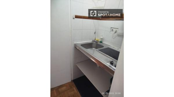 Estudio en alquiler en Triana, Sevilla