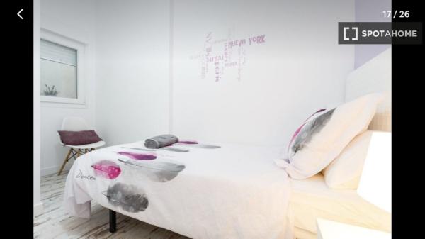 Chambre dans un appartement partagé à Cadix