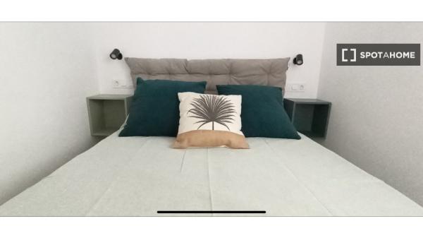 Piso entero de 2 dormitorios en Torre de la Horadada