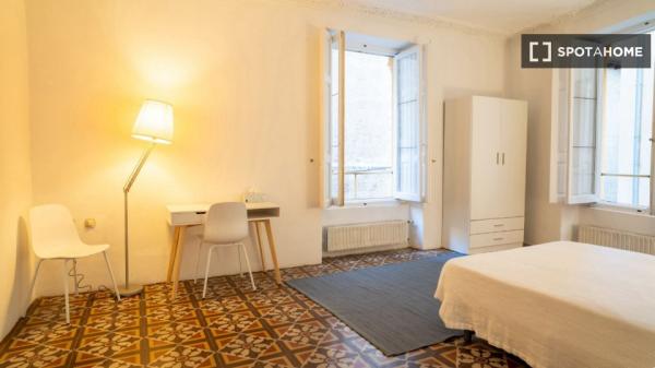 Pokój we wspólnym mieszkaniu w València