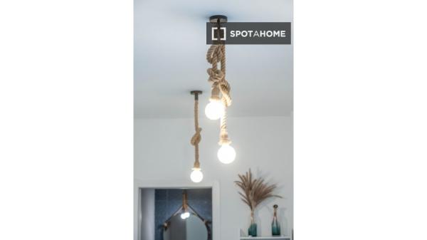 Apartamento de 2 dormitorios en alquiler en La Salud, Tenerife