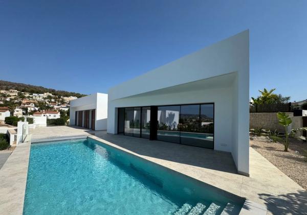 Moderna villa de lujo en La Fustera