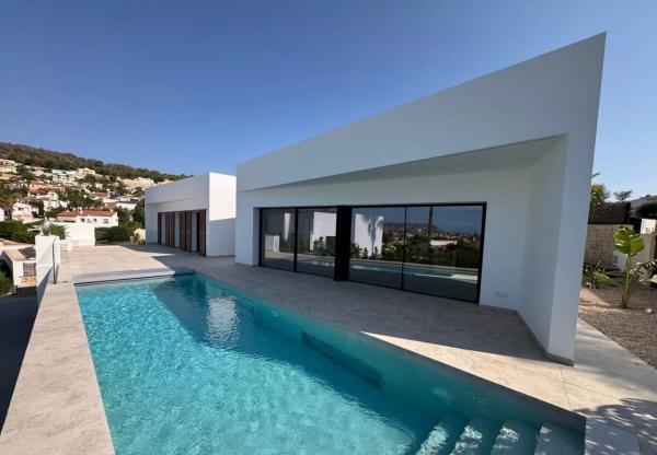 Moderna villa de lujo en La Fustera