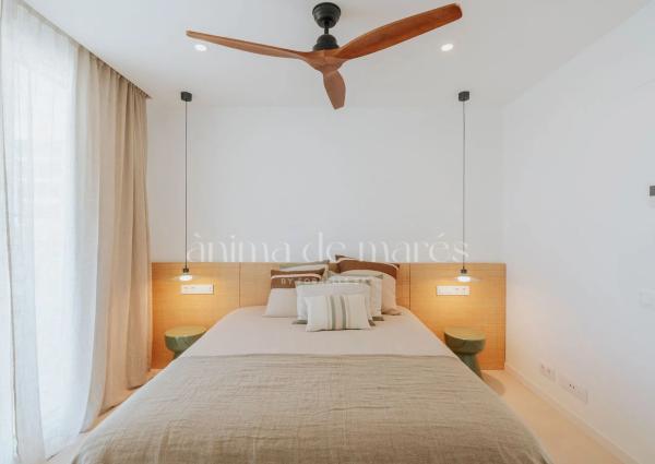 Ànima de Marès by Fornells Bay