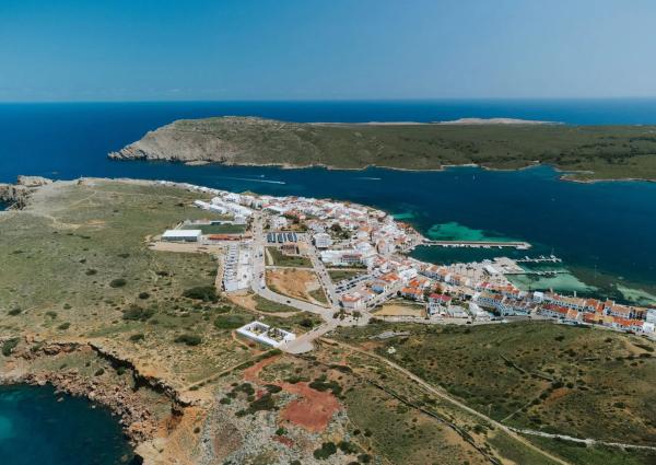 Ànima de Marès by Fornells Bay