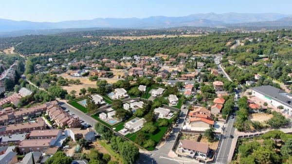 Residencial El Tejar