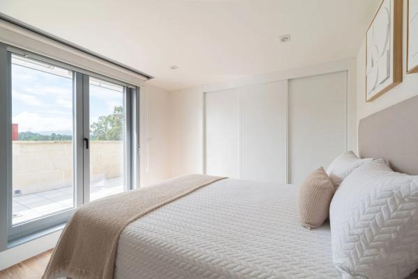 Edificio Los Rosales 28