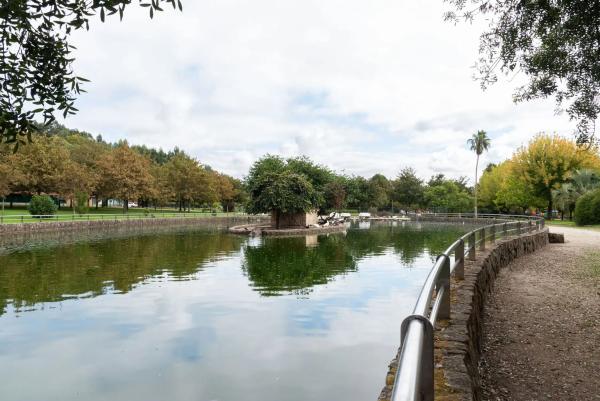 Edificio Los Rosales 28