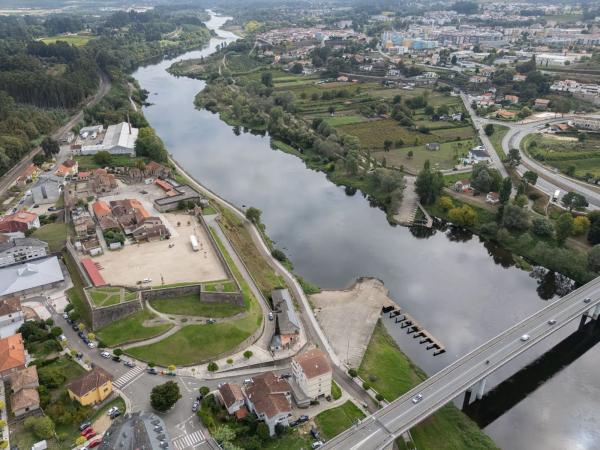 Edificio Los Rosales 28