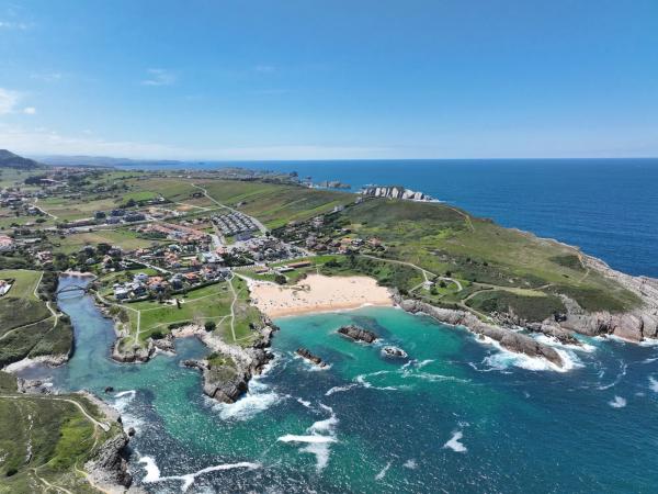 Residencial Tómbolo de Covachos