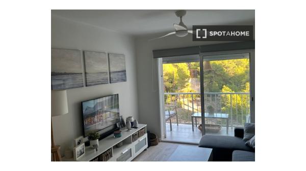 Apartamento de 3 dormitorios en alquiler en Jávea, Alicante