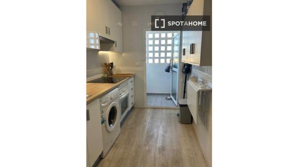 Apartamento de 3 dormitorios en alquiler en Jávea, Alicante
