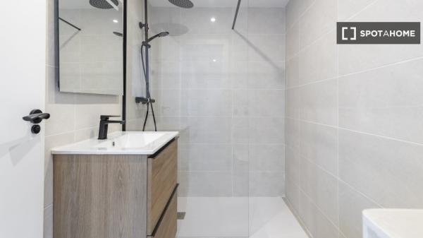 Pokój we wspólnym mieszkaniu w València