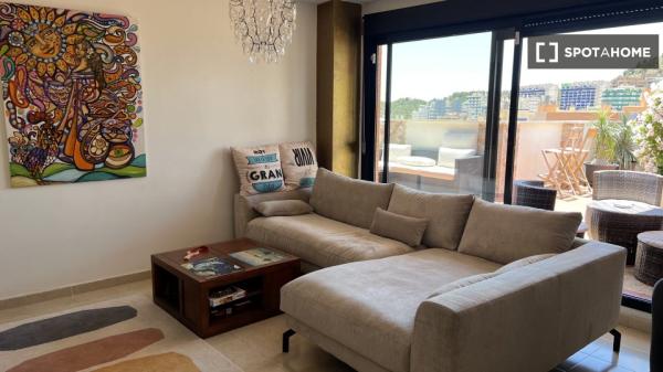 Piso de 3 dormitorios en alquiler en Villajoyosa, Alicante