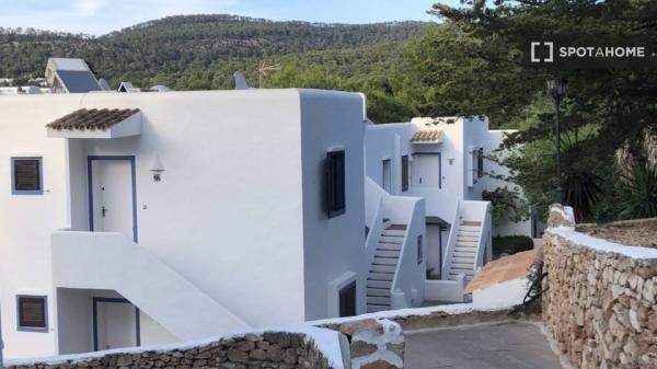 Piso de 2 habitaciones en alquiler en Sant Josep de sa Talaia