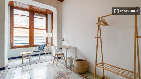 Habitación en piso compartido en alquiler en Alicante