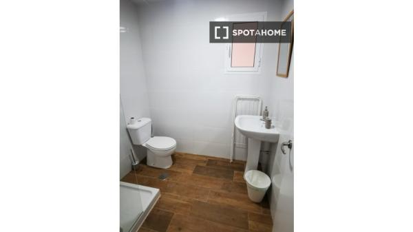 Estudio en alquiler en Cruz del Humilladero, Málaga