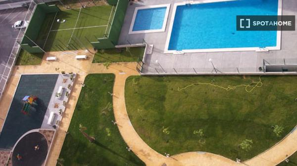 Apartamento de 2 dormitorios en alquiler en Benidorm