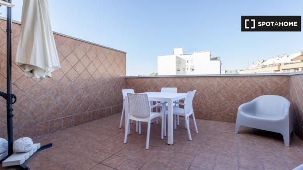 Piso entero de 2 dormitorios en valència.