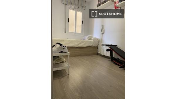 Habitación en piso compartido en alquiler en Mataró, Barcelona