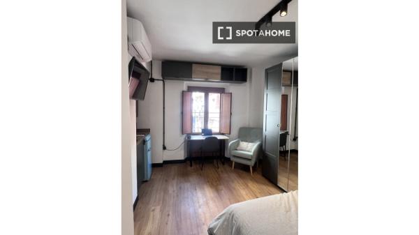 Estudio en alquiler en San Matías-Realejo, Granada